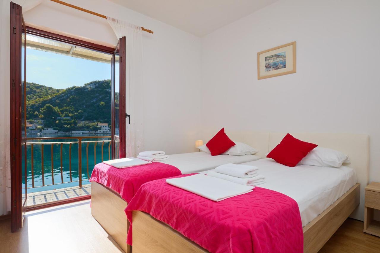 Boca - 3 Bedroom Apartment By The Sea Prozura ภายนอก รูปภาพ